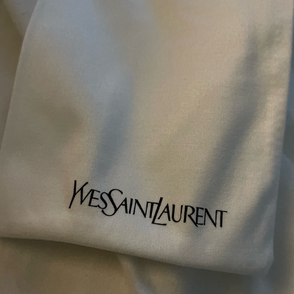 NWOT Authentic Yves Saint Laurent white sunglasses Pouch - Picture 2 of 4